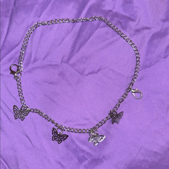 Unlisted Items - Picture 8 of 17